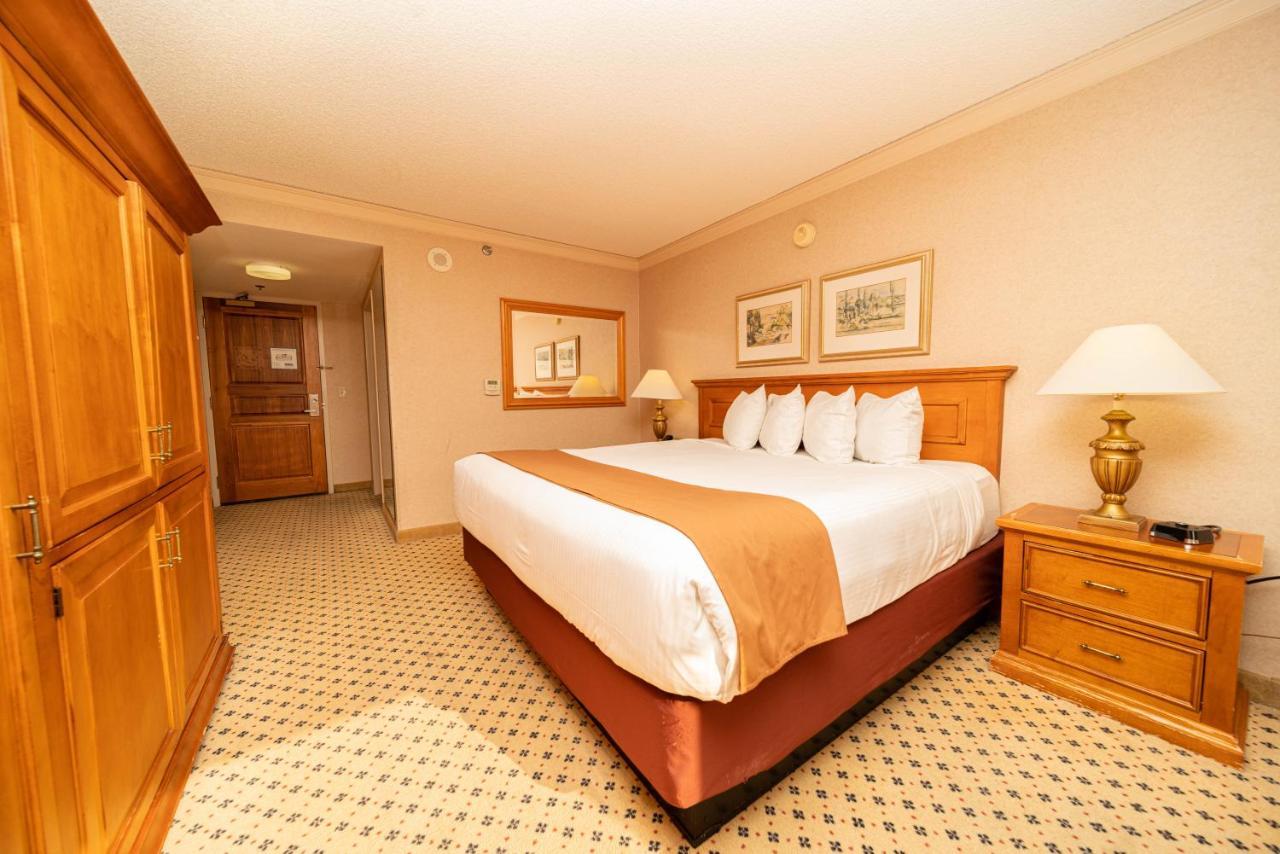 Reno Suites Exteriér fotografie