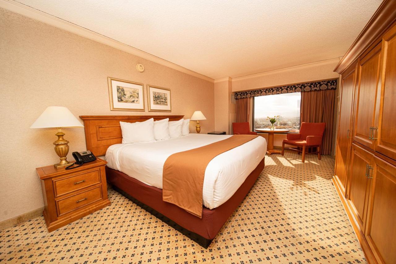 Reno Suites Exteriér fotografie