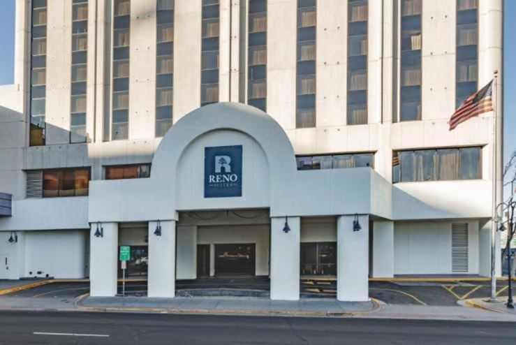 Reno Suites Exteriér fotografie